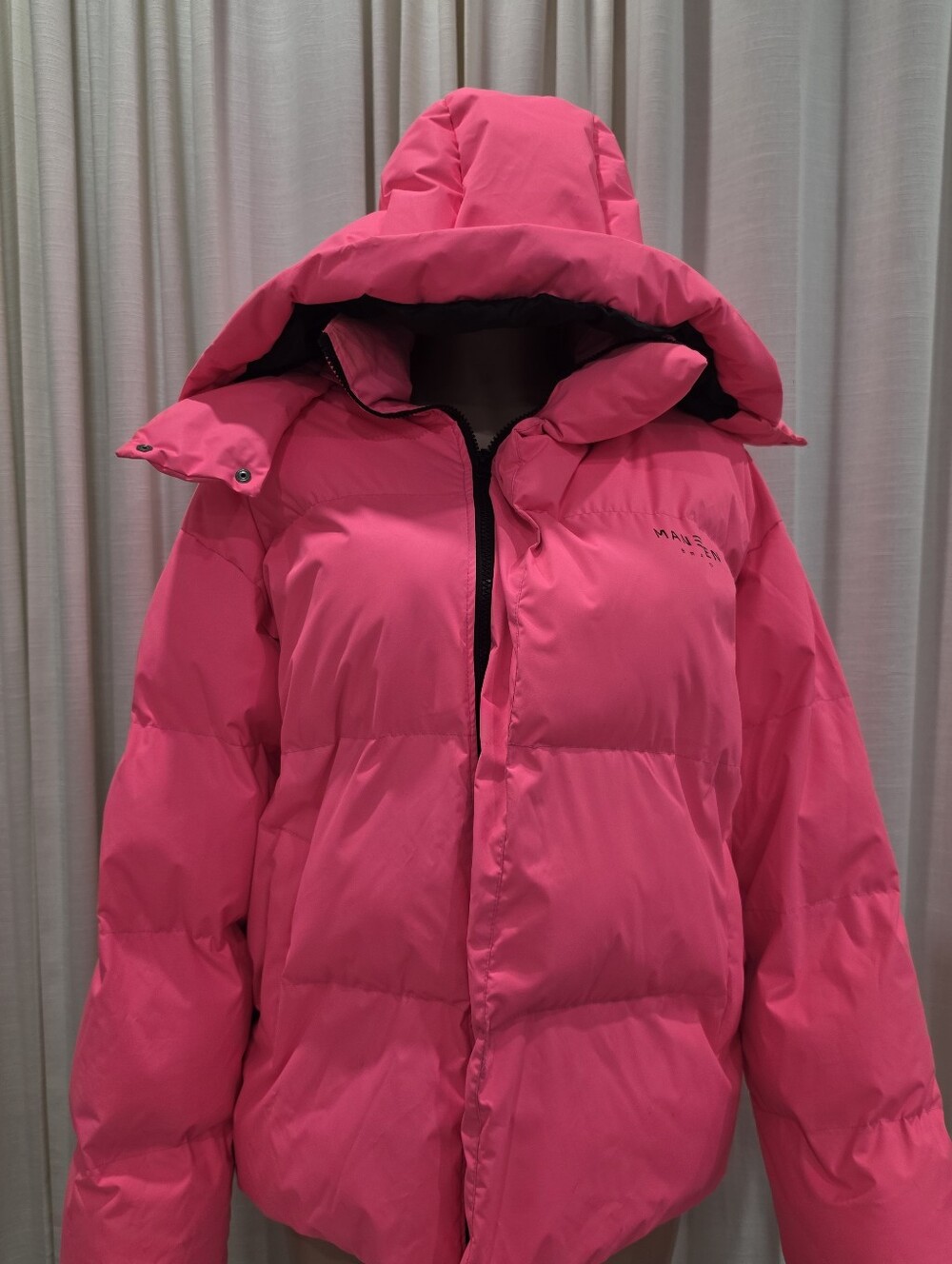 MANEKEN BRAND Hot Pink Oversized Puffer Jacket Size 44 Fits US M/L Runs Small